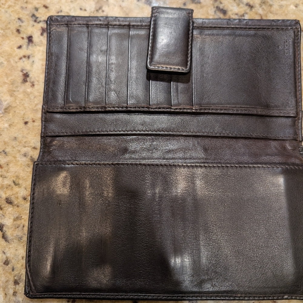 Gucci Brown GG Embossed Leather Bow Continental Wallet with Gold Accent - Picture 3 of 11